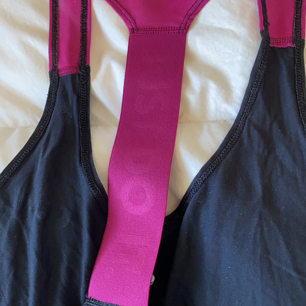 Nike Workout Tank - Picture 4 of 4